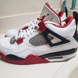 Nike air jordan 4 fire red